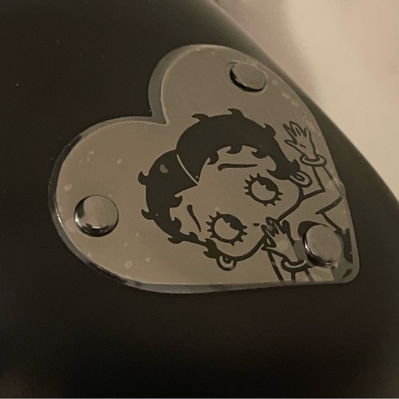 NWT Dr. Martens x Betty Boop collaboration platforms Women’s 11 (Men’s 10) - Picture 2 of 11